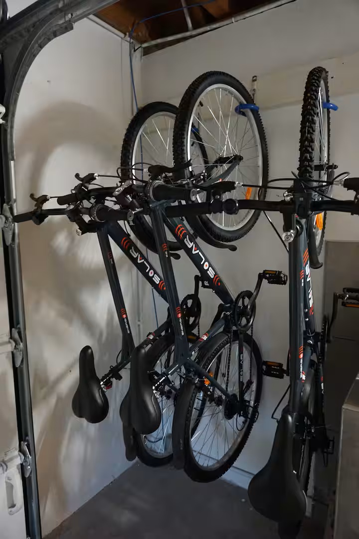 Vélos dans le garage